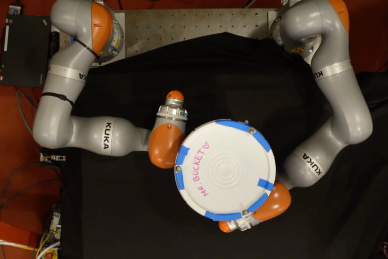 AI helps robots manipulate objects with their entire our bodies | MIT Information