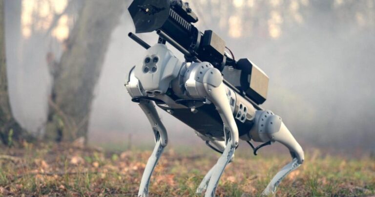 Robotic canine turns up the warmth with a flamethrower backpack