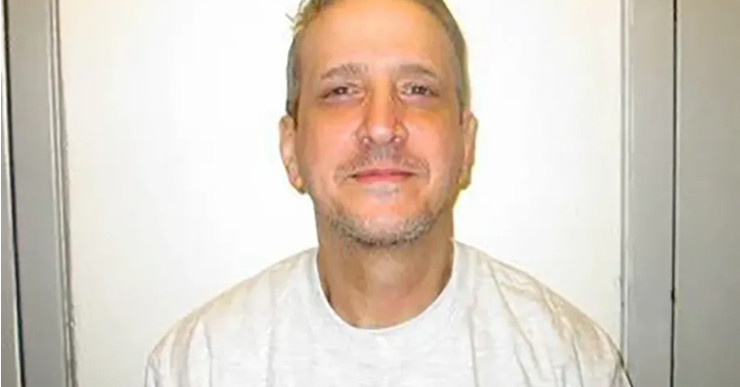 Oklahoma is begging the Supreme Court docket to not make it kill Richard Glossip